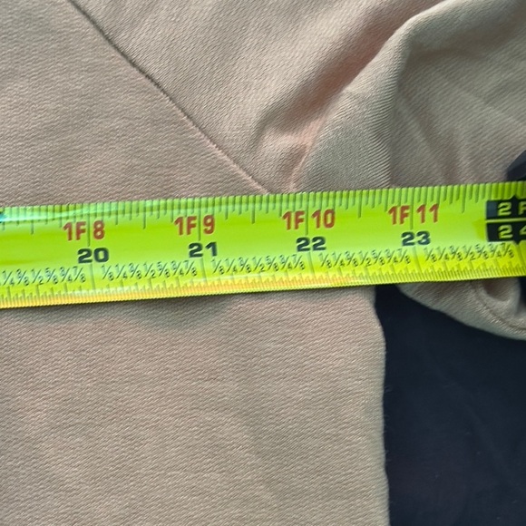 Workshop Republic Clothing Tan V-Neck Top women’s xl - Picture 8 of 14